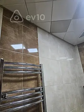 Kirayə verilir 2 otaqlı yeni tikili 70 m²