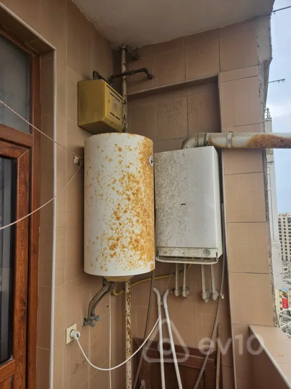 Kirayə verilir 2 otaqlı yeni tikili 70 m²