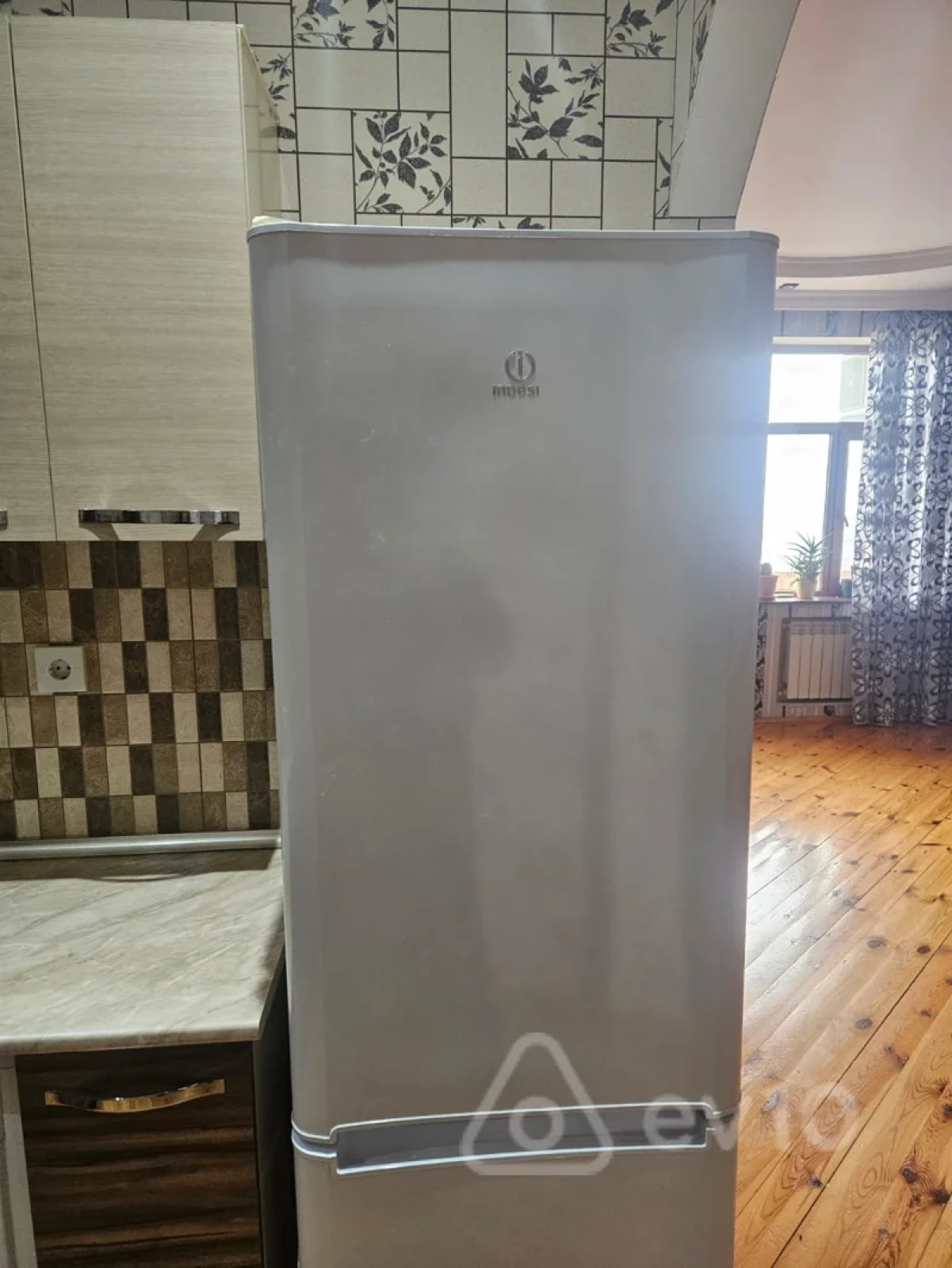 Kirayə verilir 2 otaqlı yeni tikili 70 m²