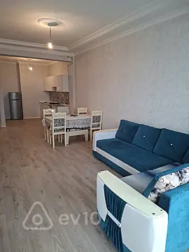 Kirayə verilir 2 otaqlı yeni tikili 77 m²