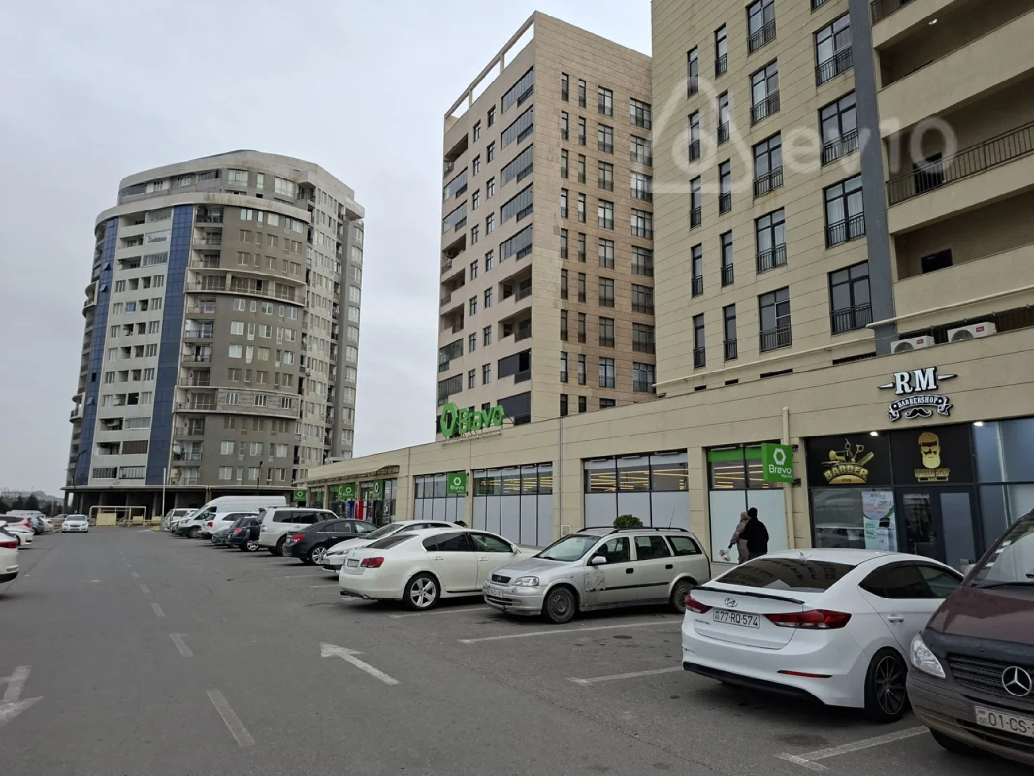 Kirayə verilir 2 otaqlı yeni tikili 77 m²