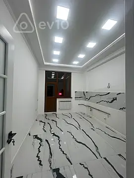 Satılır 3 otaqlı yeni tikili 127 m²