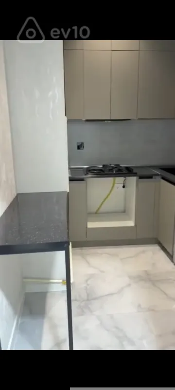 Kirayə verilir 2 otaqlı yeni tikili 55 m²