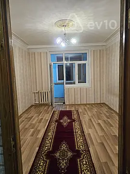 Kirayə verilir 4 otaqlı köhnə tikili 97 m²