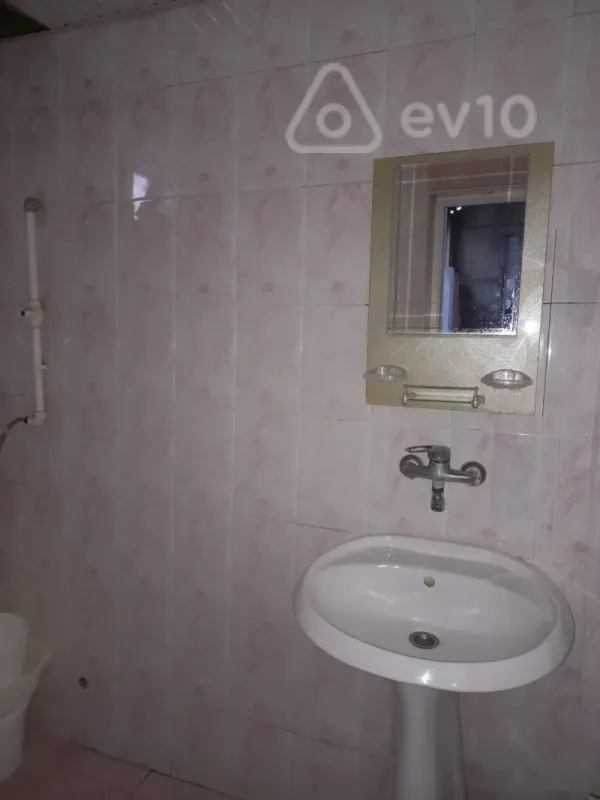 Kirayə verilir 3 otaqlı həyət evi 75 m²