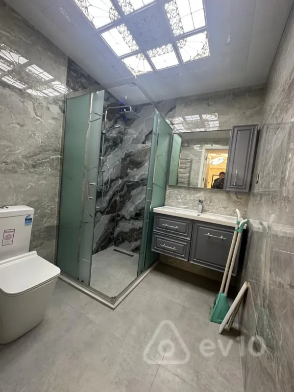 Satılır 3 otaqlı köhnə tikili 85 m²