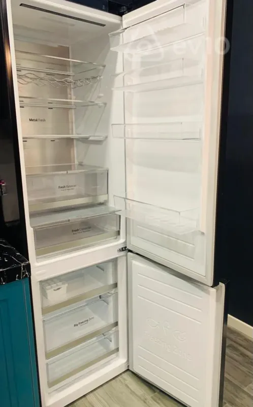 Kirayə verilir 2 otaqlı yeni tikili 60 m²