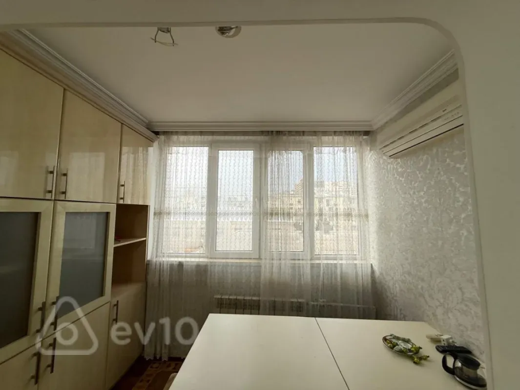 Satılır 3 otaqlı yeni tikili 70 m²