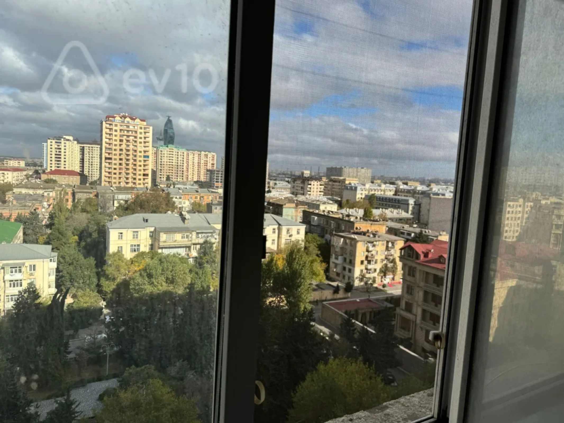 Kirayə verilir 2 otaqlı yeni tikili 90 m²