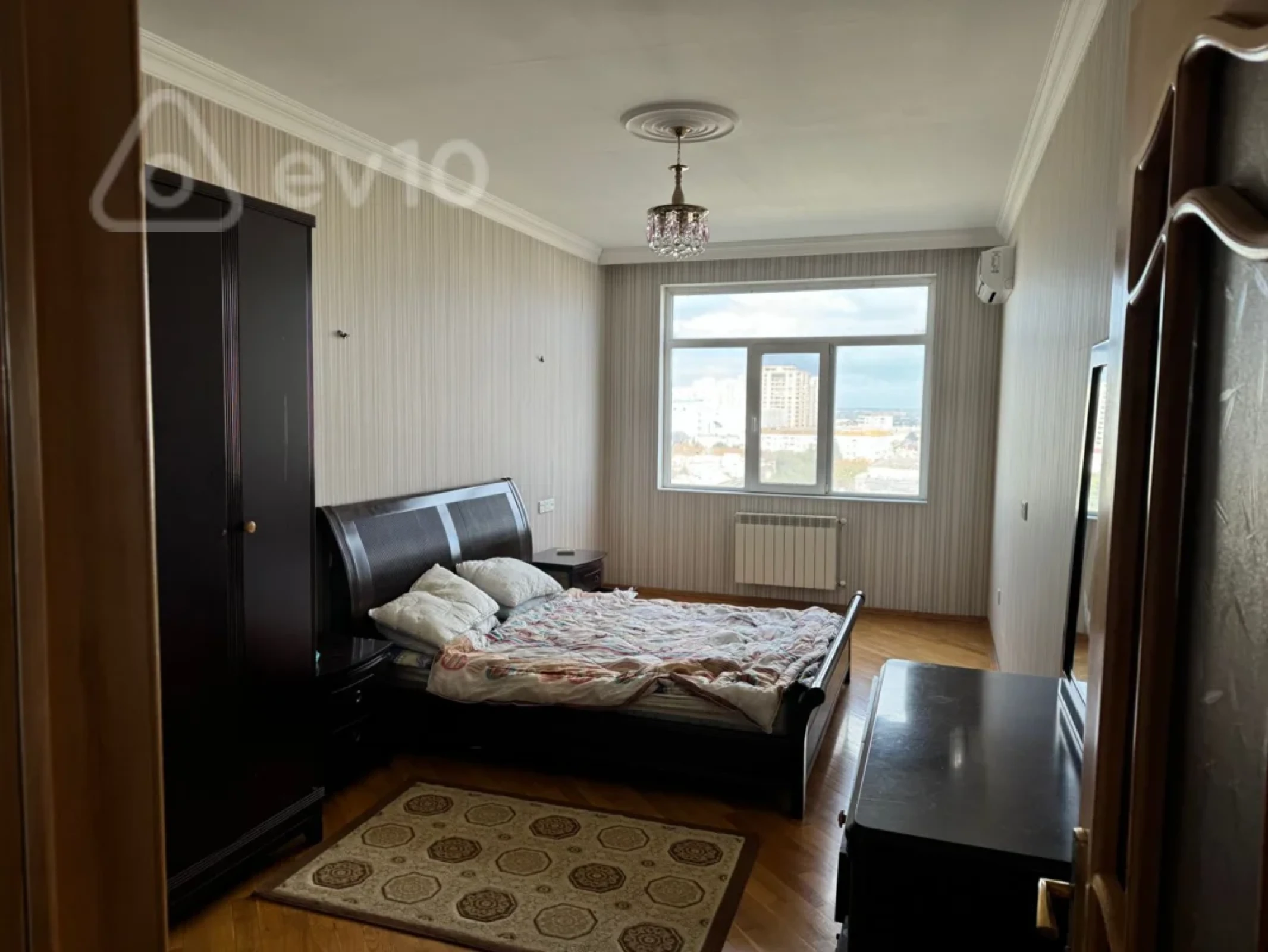 Kirayə verilir 2 otaqlı yeni tikili 90 m²