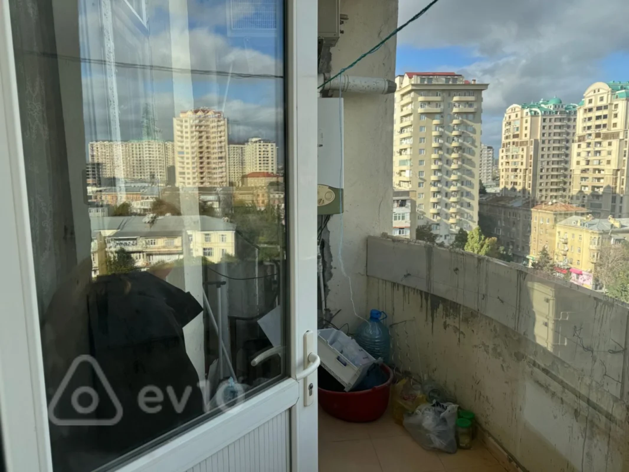 Kirayə verilir 2 otaqlı yeni tikili 90 m²