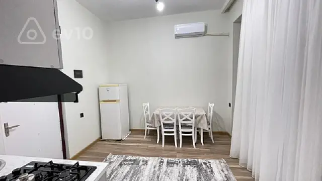Kirayə verilir 2 otaqlı köhnə tikili 60 m² — Bakı, Nəsimi 2 otaq 60.00 m²