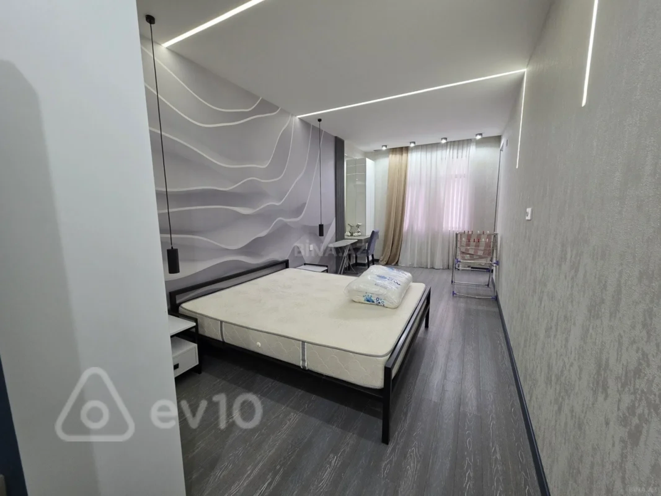 Kirayə verilir 2 otaqlı yeni tikili 78 m²