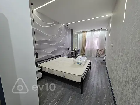 Kirayə verilir 2 otaqlı yeni tikili 78 m²