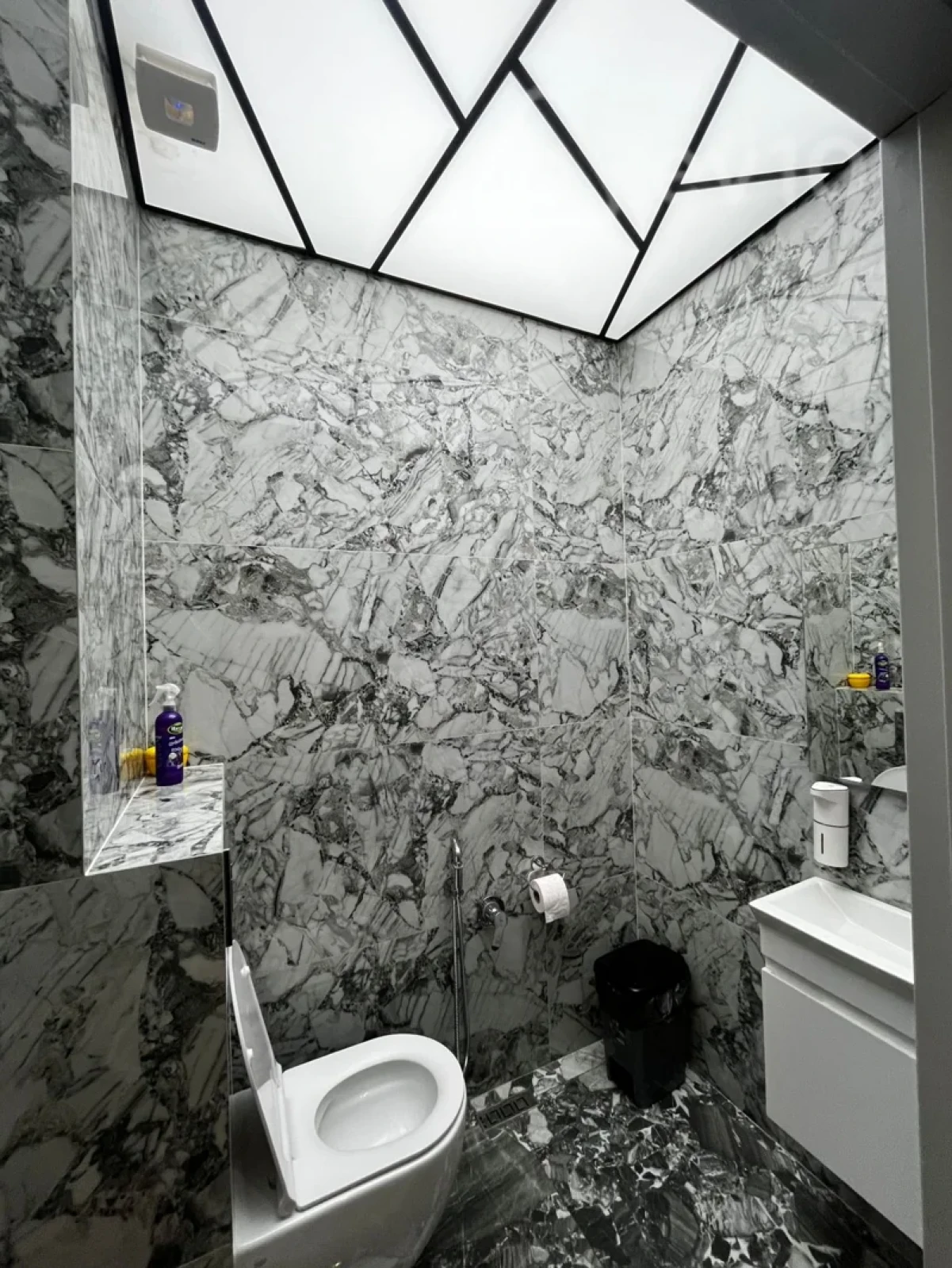 Satılır 4 otaqlı yeni tikili 170 m²