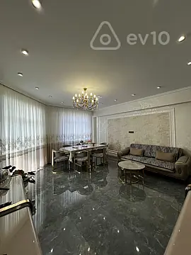 Satılır 4 otaqlı yeni tikili 170 m²