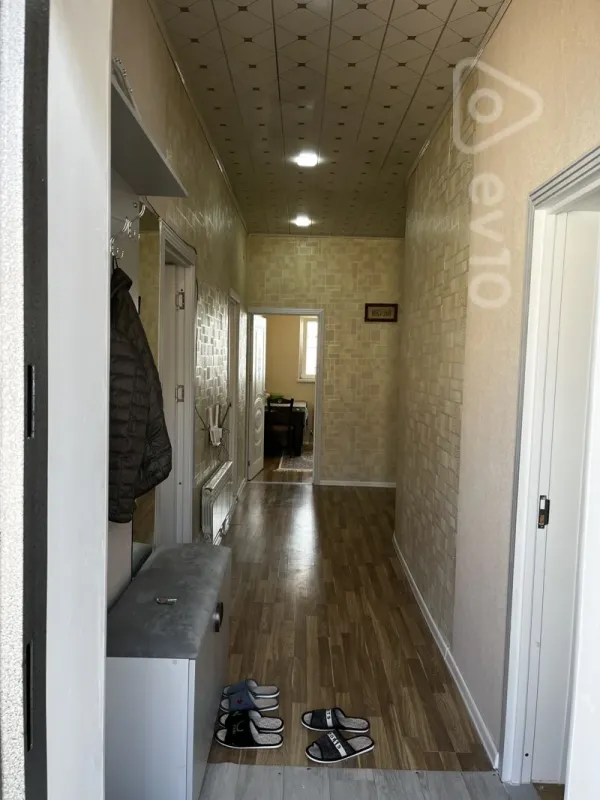 Satılır 3 otaqlı həyət evi 70 m²