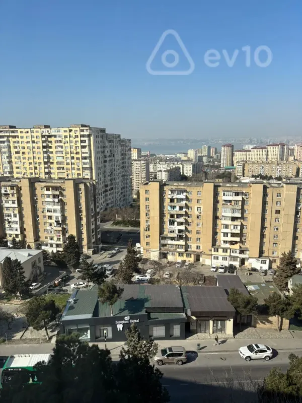 Satılır 3 otaqlı köhnə tikili 75 m²