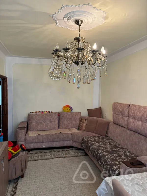 Satılır 3 otaqlı köhnə tikili 75 m²