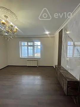 Satılır 3 otaqlı həyət evi 110 m²