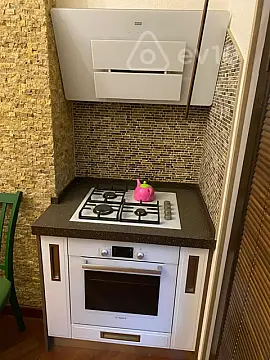 Kirayə verilir 2 otaqlı yeni tikili 70 m²