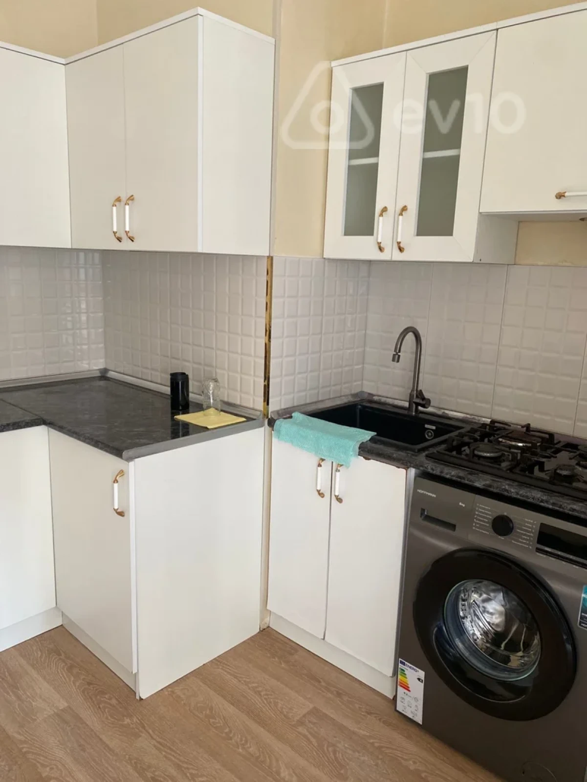 Kirayə verilir 1 otaqlı yeni tikili 50 m²