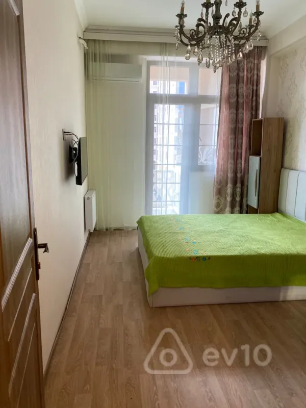 Kirayə verilir 1 otaqlı yeni tikili 50 m²