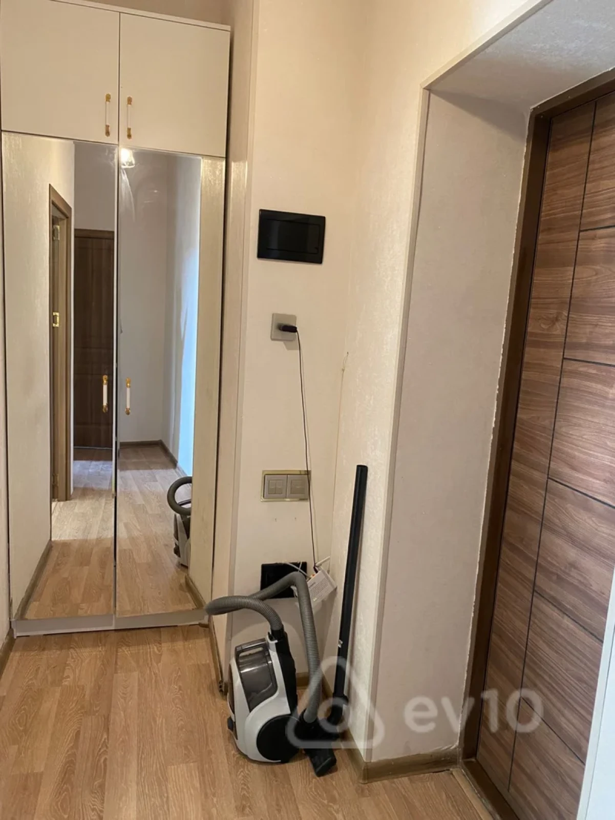 Kirayə verilir 1 otaqlı yeni tikili 50 m²