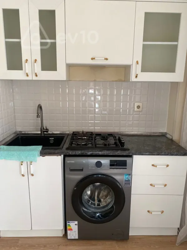 Kirayə verilir 1 otaqlı yeni tikili 50 m²