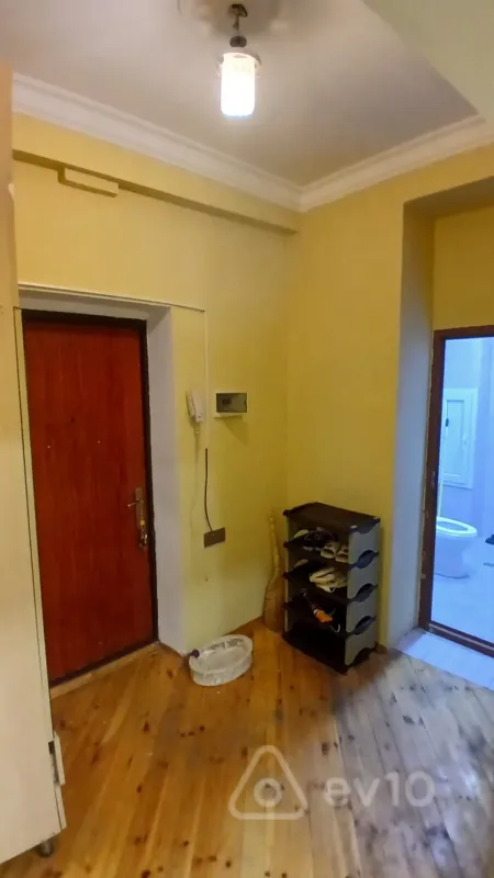 Kirayə verilir 2 otaqlı yeni tikili 60 m²