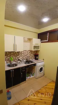 Kirayə verilir 2 otaqlı yeni tikili 60 m²