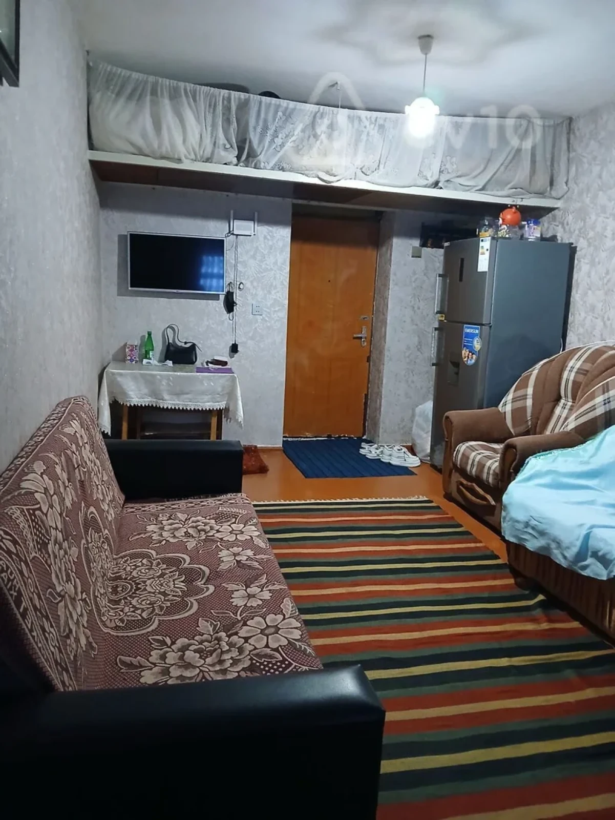 Kirayə verilir 1 otaqlı köhnə tikili 20 m²