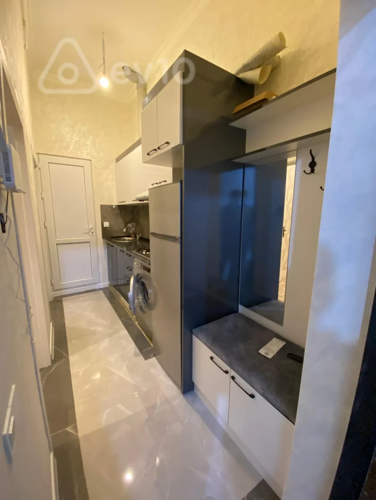 Kirayə verilir 2 otaqlı yeni tikili 50 m²