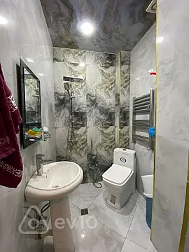 Kirayə verilir 2 otaqlı yeni tikili 50 m²