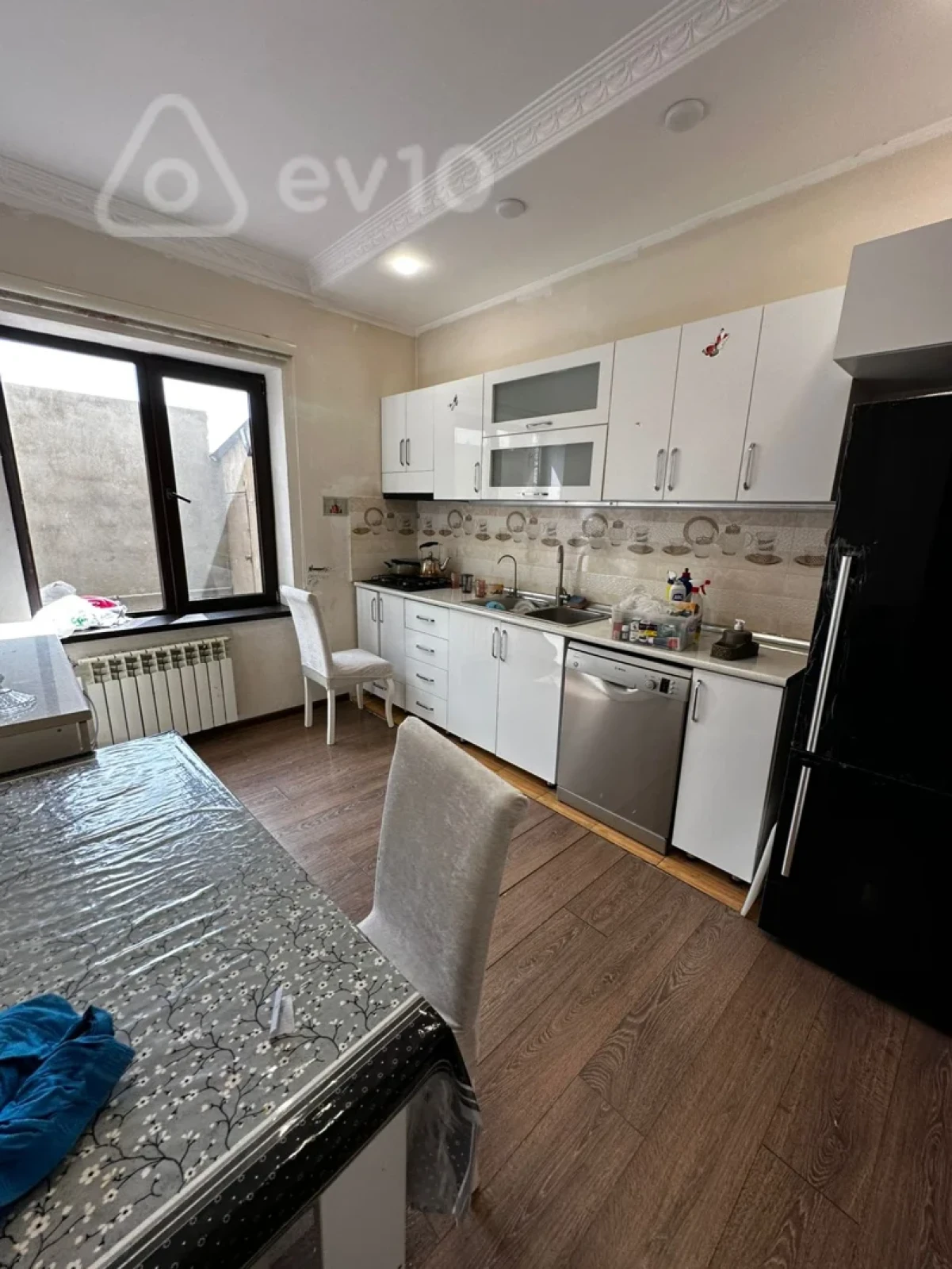 Kirayə verilir 4 otaqlı həyət evi 120 m²