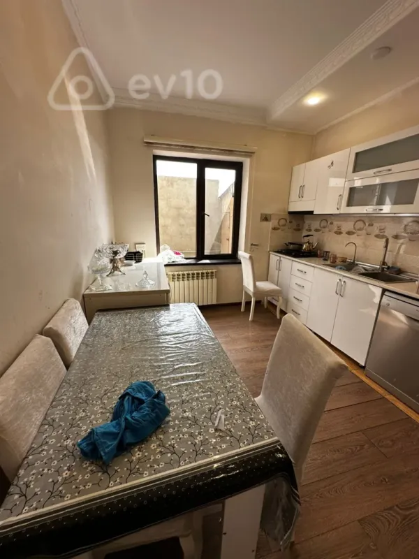 Kirayə verilir 4 otaqlı həyət evi 120 m²