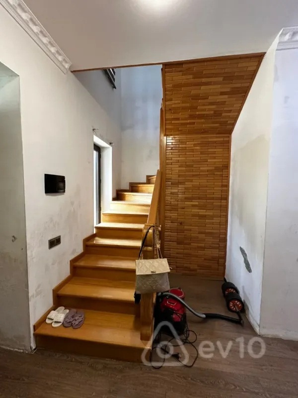 Kirayə verilir 4 otaqlı həyət evi 120 m²