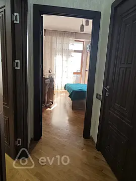 Kirayə verilir 2 otaqlı yeni tikili 55 m²