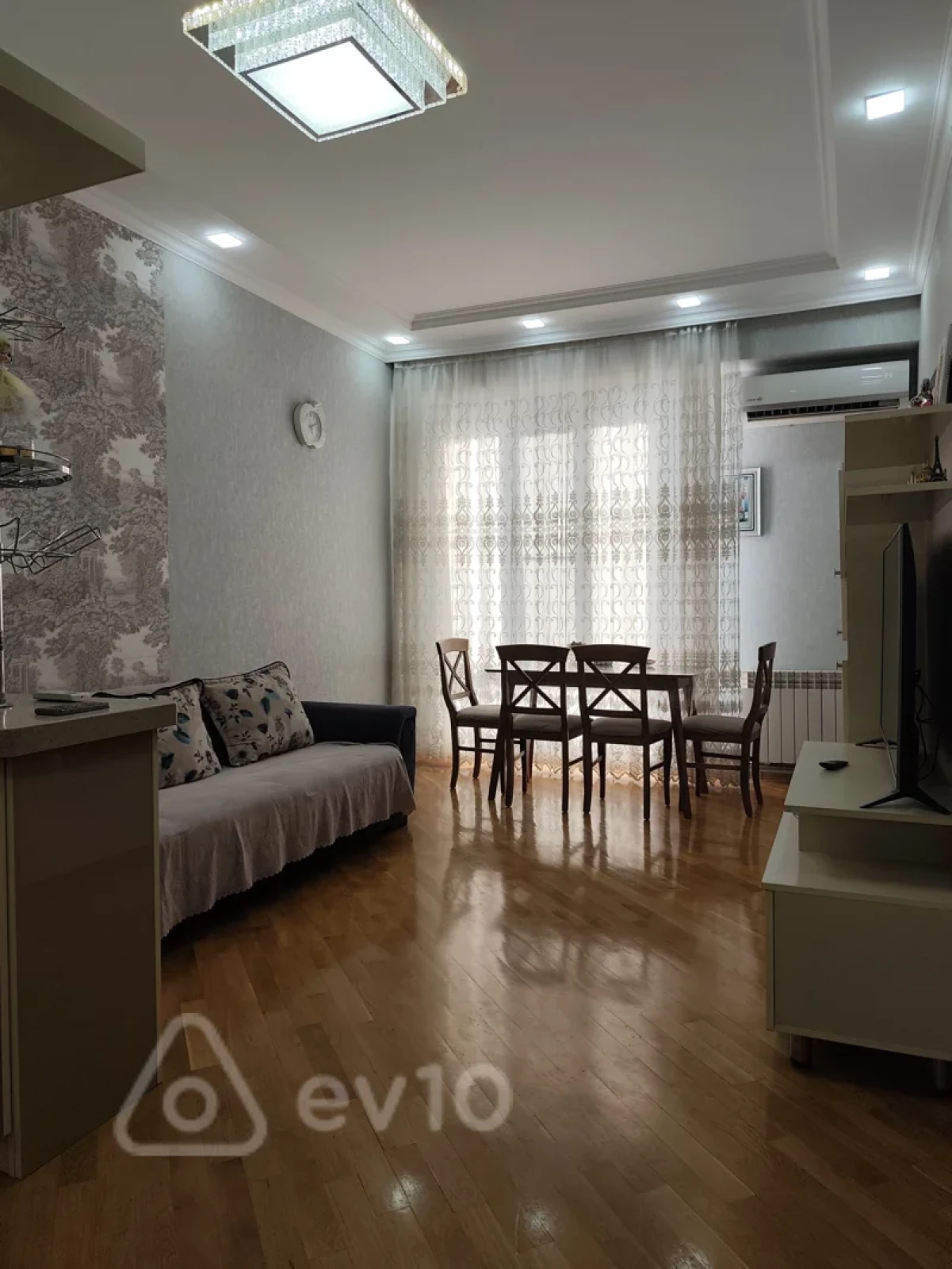 Kirayə verilir 2 otaqlı yeni tikili 55 m²