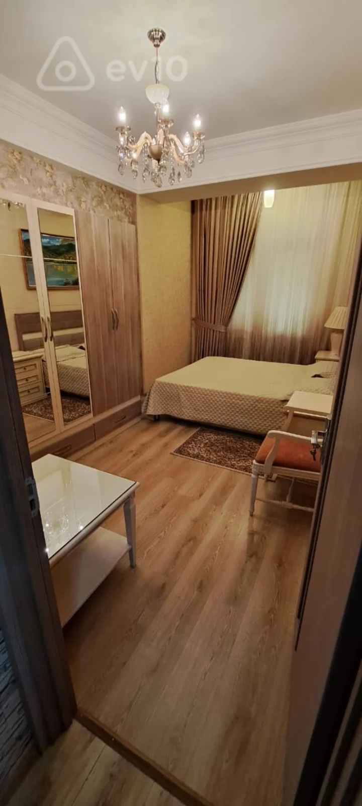 Kirayə verilir 2 otaqlı yeni tikili 75 m²