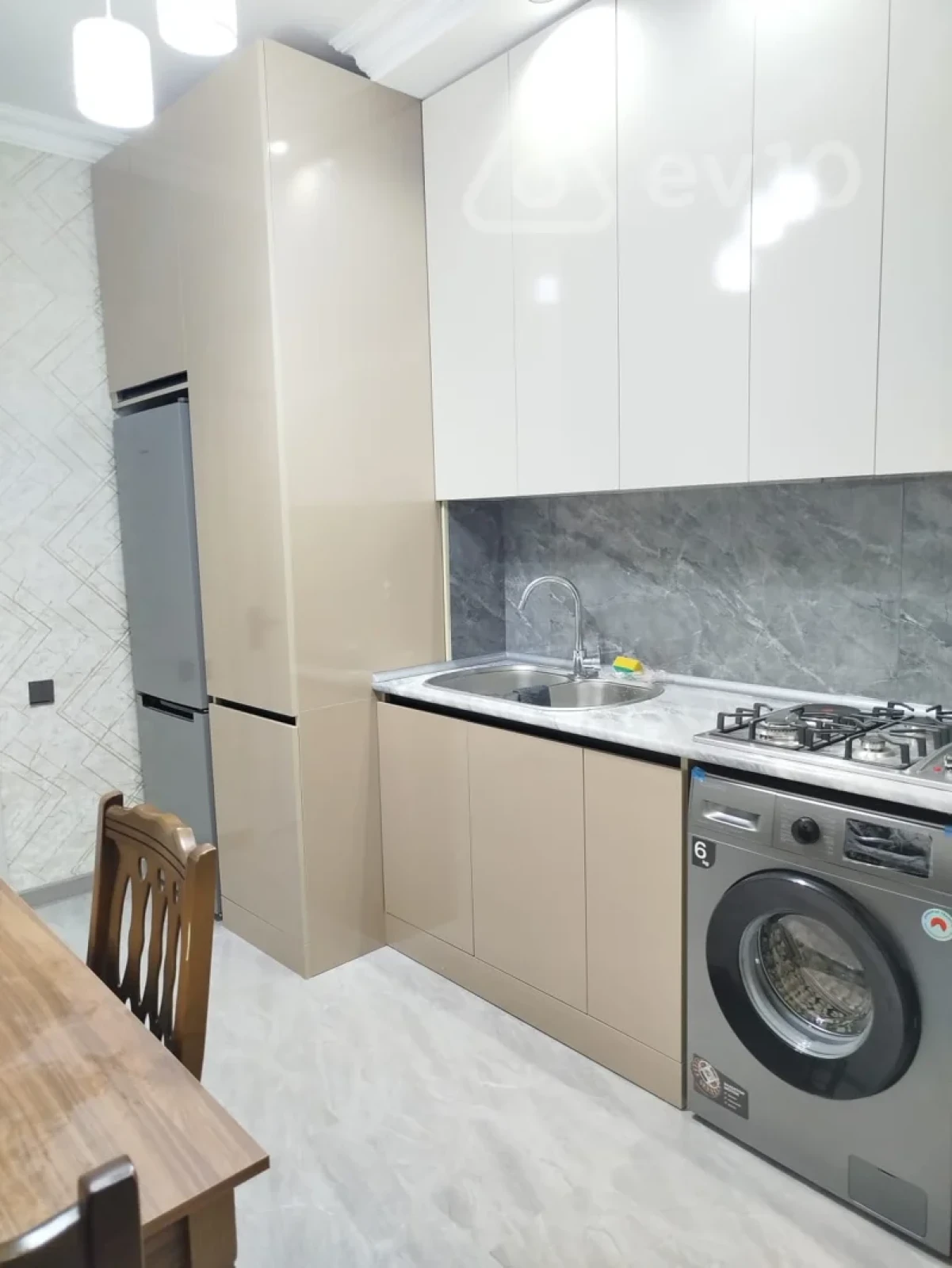 Kirayə verilir 3 otaqlı yeni tikili 90 m²