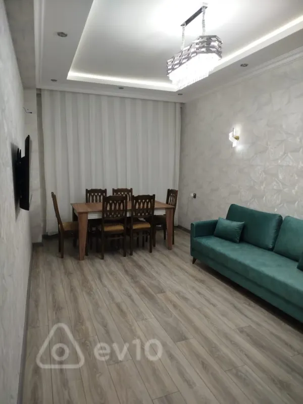 Kirayə verilir 3 otaqlı yeni tikili 90 m²