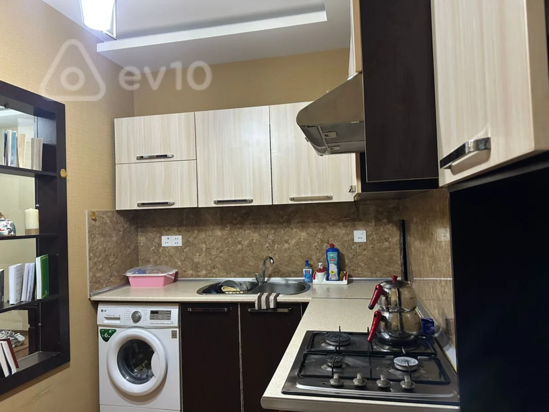 Kirayə verilir 2 otaqlı yeni tikili 90 m²