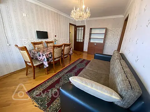 Kirayə verilir 2 otaqlı köhnə tikili 55 m² — Bakı, Nizami 2 otaq 55.00 m²