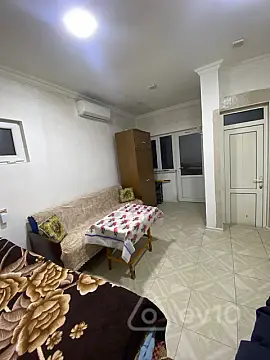 Kirayə verilir 1 otaqlı həyət evi 20 m²