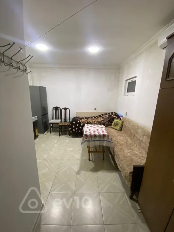 Kirayə verilir 1 otaqlı həyət evi 20 m²