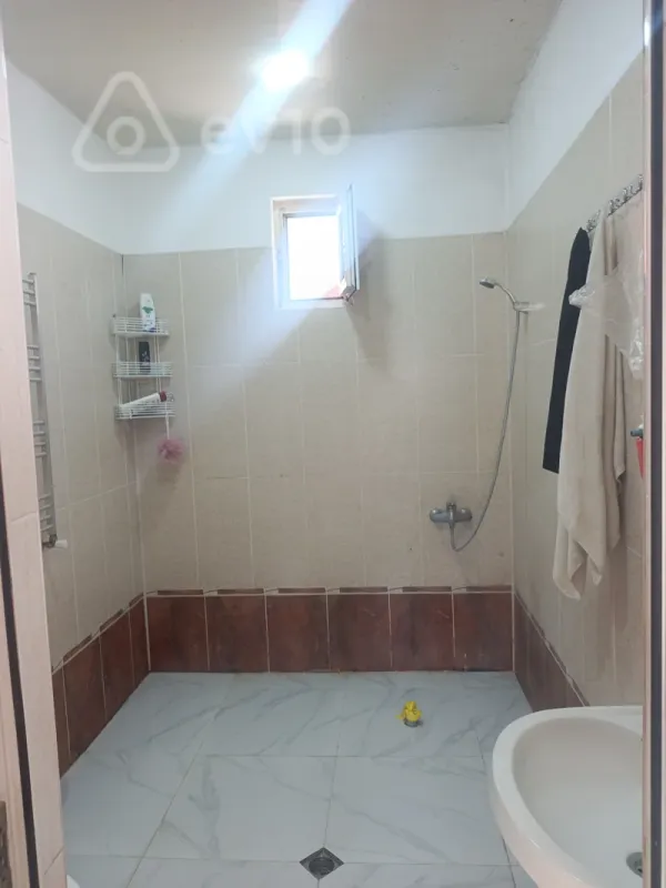 Kirayə verilir 3 otaqlı həyət evi 100 m²