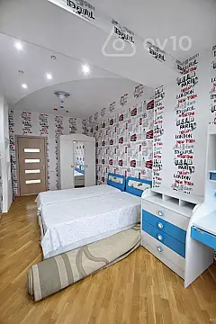 Kirayə verilir 3 otaqlı yeni tikili 130 m²