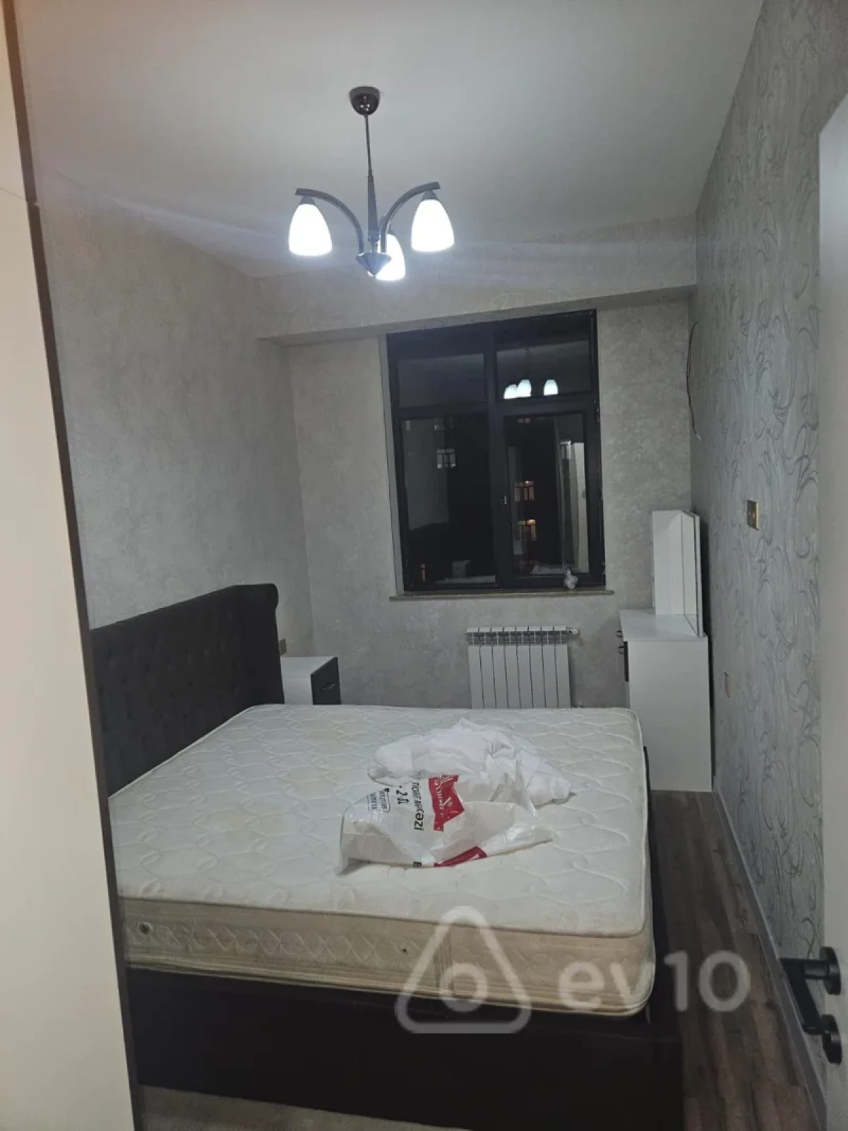 Kirayə verilir 3 otaqlı yeni tikili 70 m²