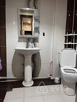 Kirayə verilir 2 otaqlı yeni tikili 50 m²